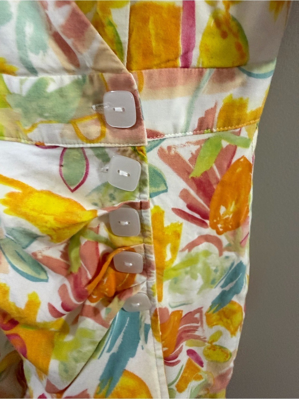 Women's Runaway V-Neck Wrap Zola Mini Dress in Citrus  Print. Size 6 - Picture 7 of 11